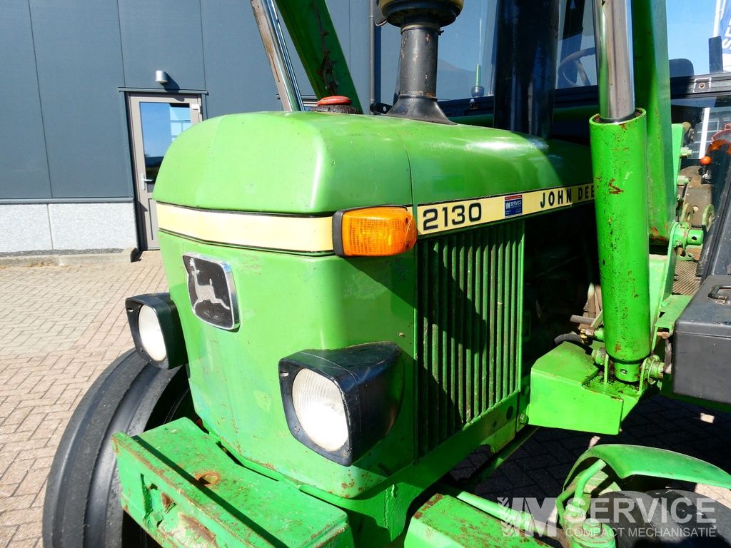 John Deere 2130 2wd