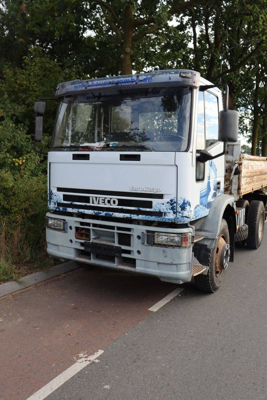 Iveco ML150E27 Diesel-Kipper, 267 PS, Baujahr 2001