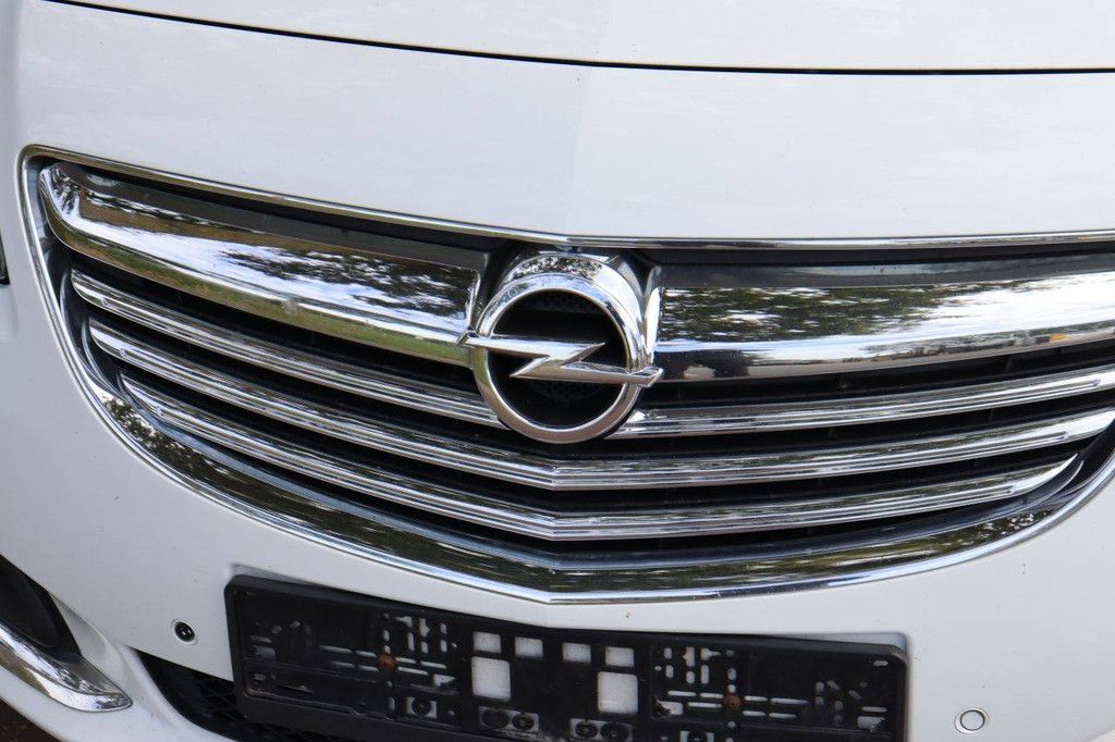 Opel Insignia Sports Tourer SW Diesel Kombi 163 PS 2014