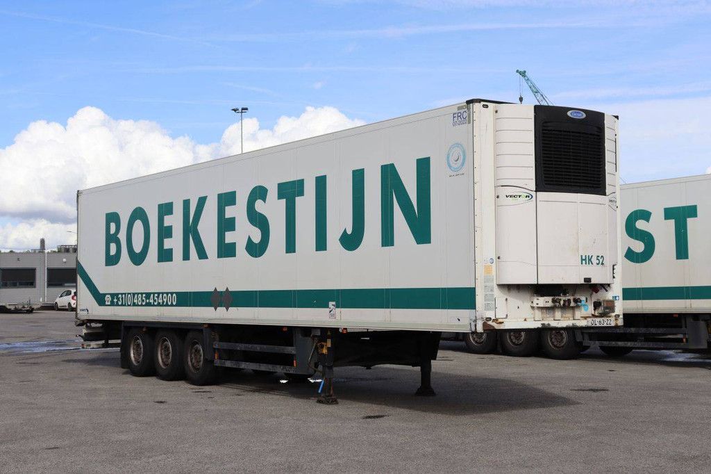 Reefer Semi-trailer Schmitz Cargobull SCB*S3B 2013