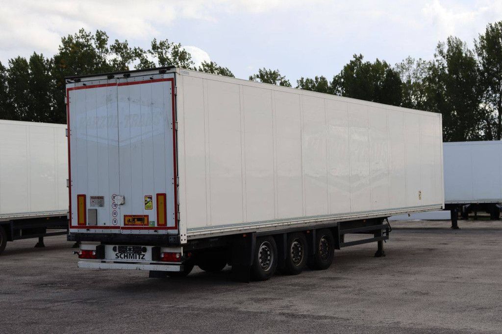 Closed Semi-Trailer Schmitz Cargobull SCB*S3B 2019