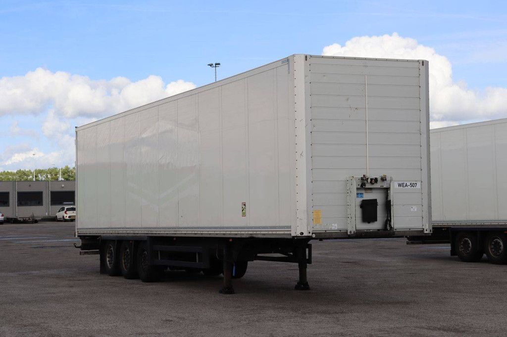Closed Semi-Trailer Schmitz Cargobull SCB*S3B 2019