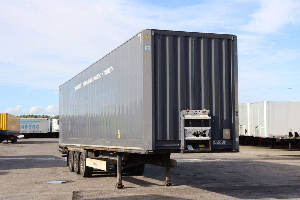 Geschlossener Sattelauflieger Krone SD 41000kg 2016