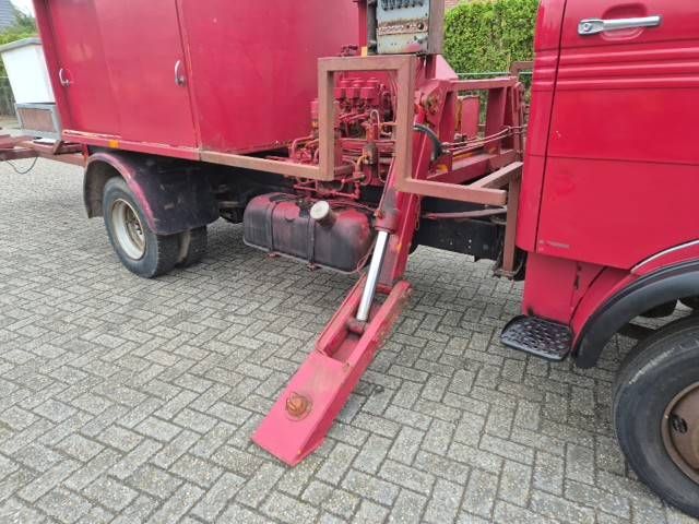 Vrachtwagen Mercedes-Benz LPKO 608 Oldtimer Diesel 116pk 1974 Met Hoogwerker
