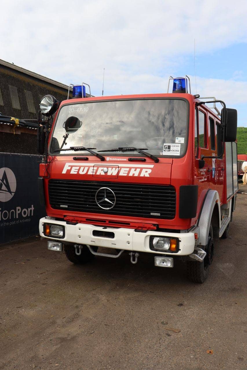 Fire truck Mercedes-Benz 1222 AF Diesel 216 hp 1989