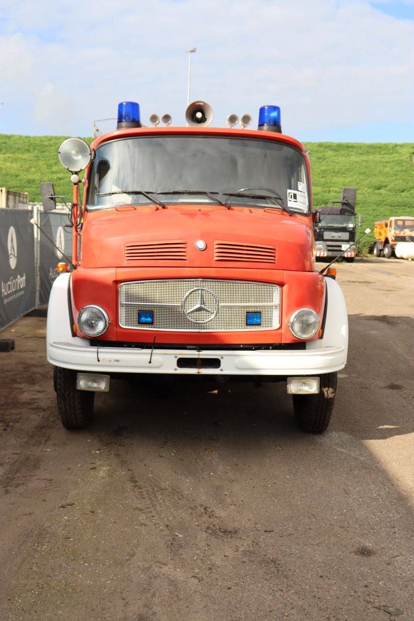 Fire truck Mercedes-Benz LAF1113 B Diesel 169 hp 1980