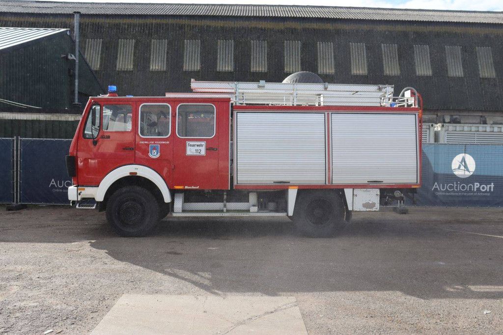 Fire truck Mercedes-Benz 1019 AF Diesel 192hp 1983