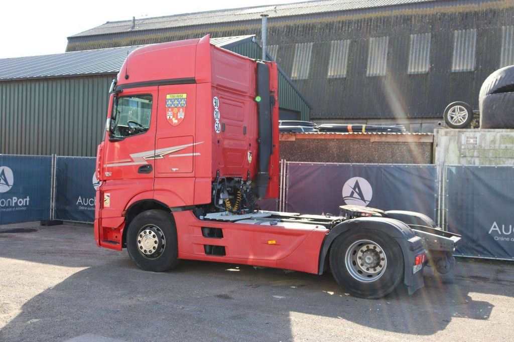 Traktor Mercedes-Benz Actros Diesel 510 PS 2012