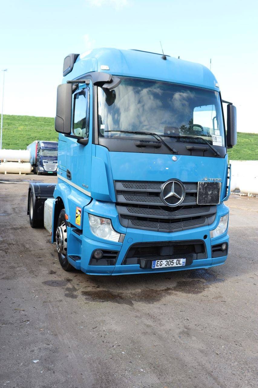 Sattelzugmaschine Mercedes-Benz Actros 963-4-A Diesel 428 PS 2016