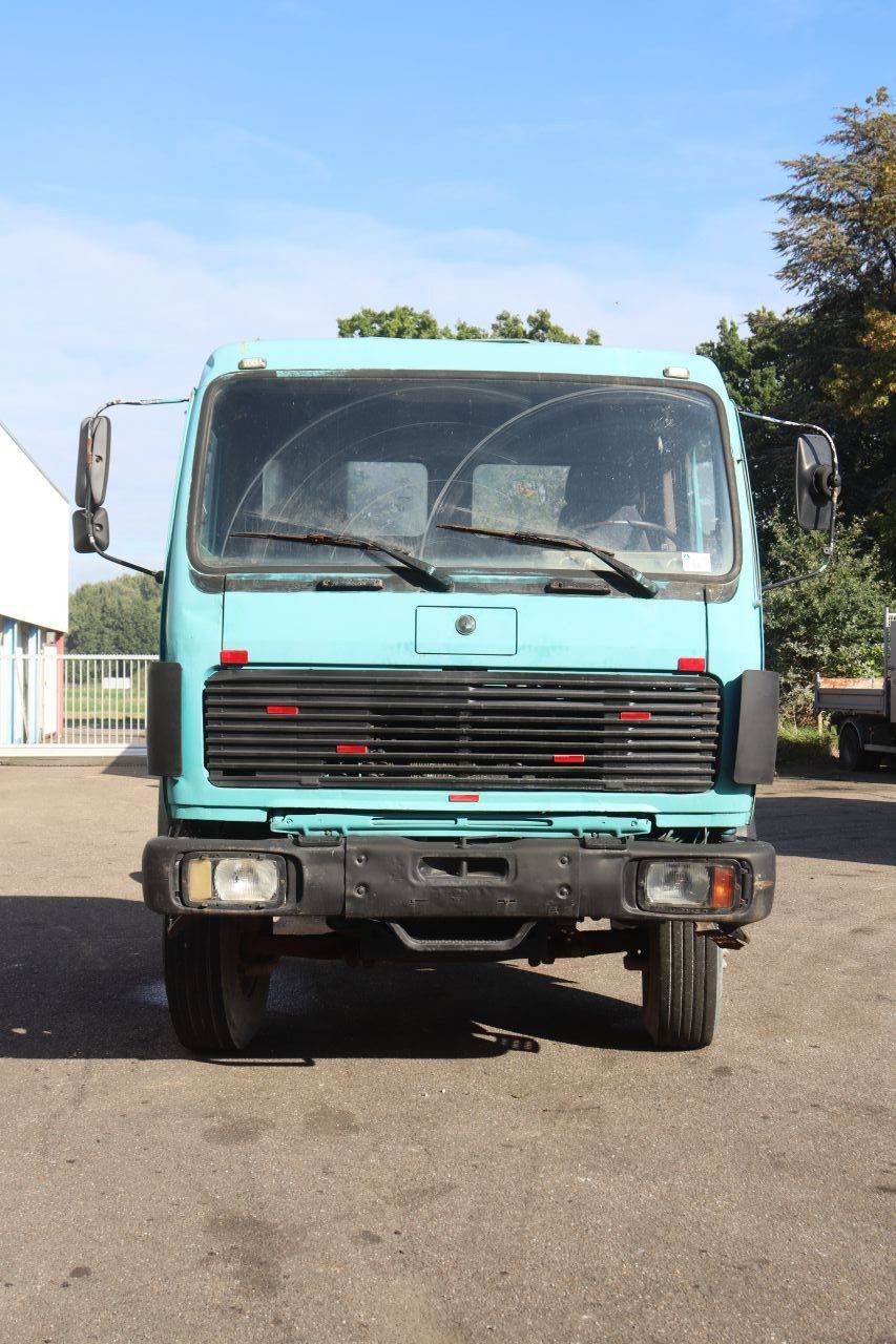 Vrachtwagenchassis Mercedes-Benz SK2635 Diesel 354pk 1988