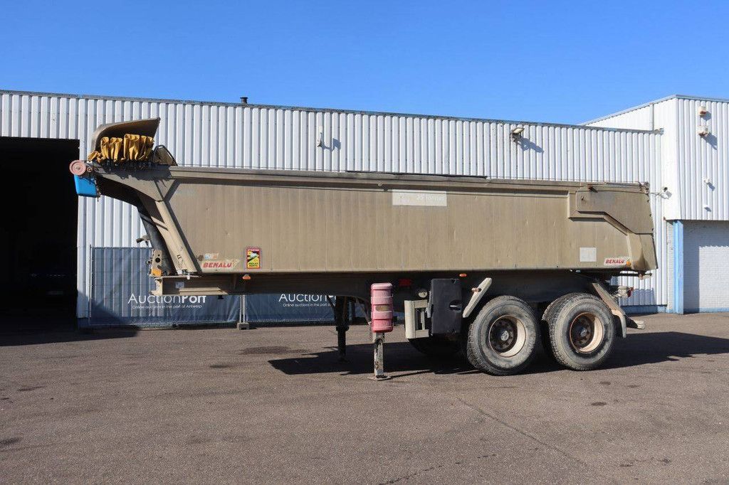 Tipper Semi-trailer Benalu BEN 33000kg 2011
