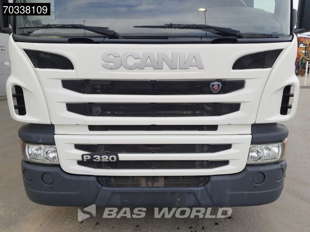 Scania P P320 6X2 3000kg Ladebordwand Lift+steering axle Automatic Euro 6