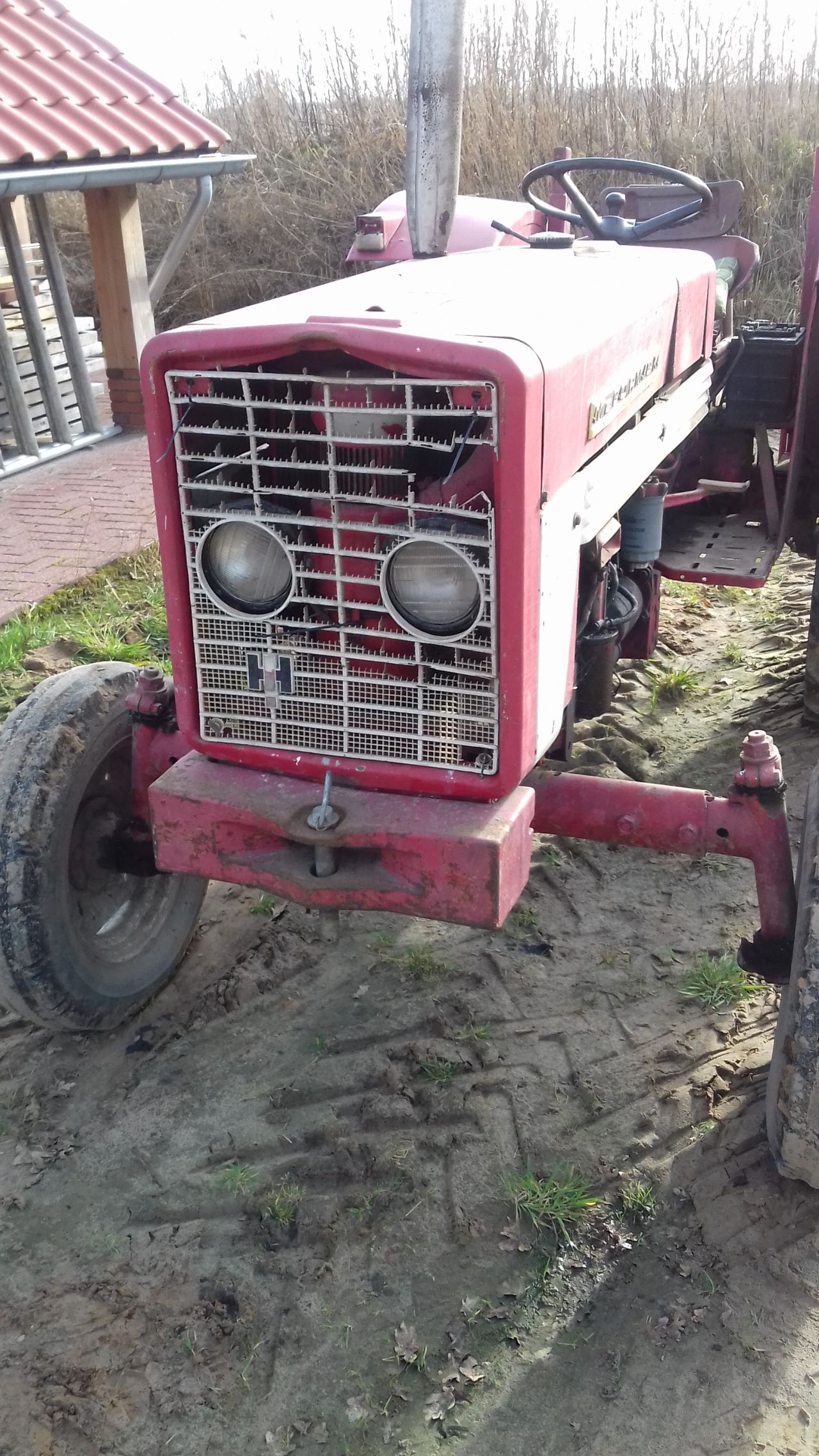 Te koop McCormick 423 loopt mooi en alles werkt goed.