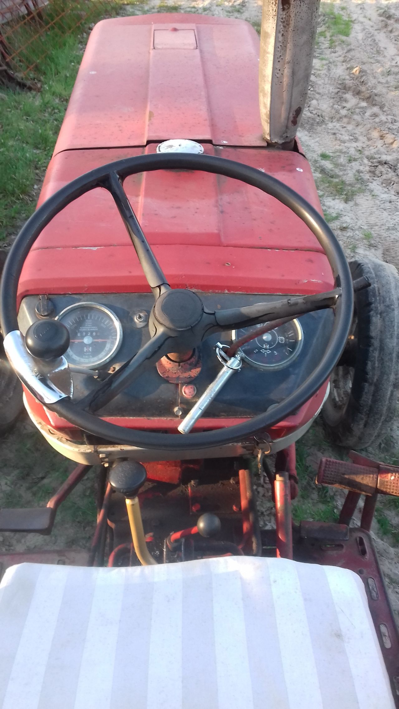 Te koop McCormick 423 loopt mooi en alles werkt goed.