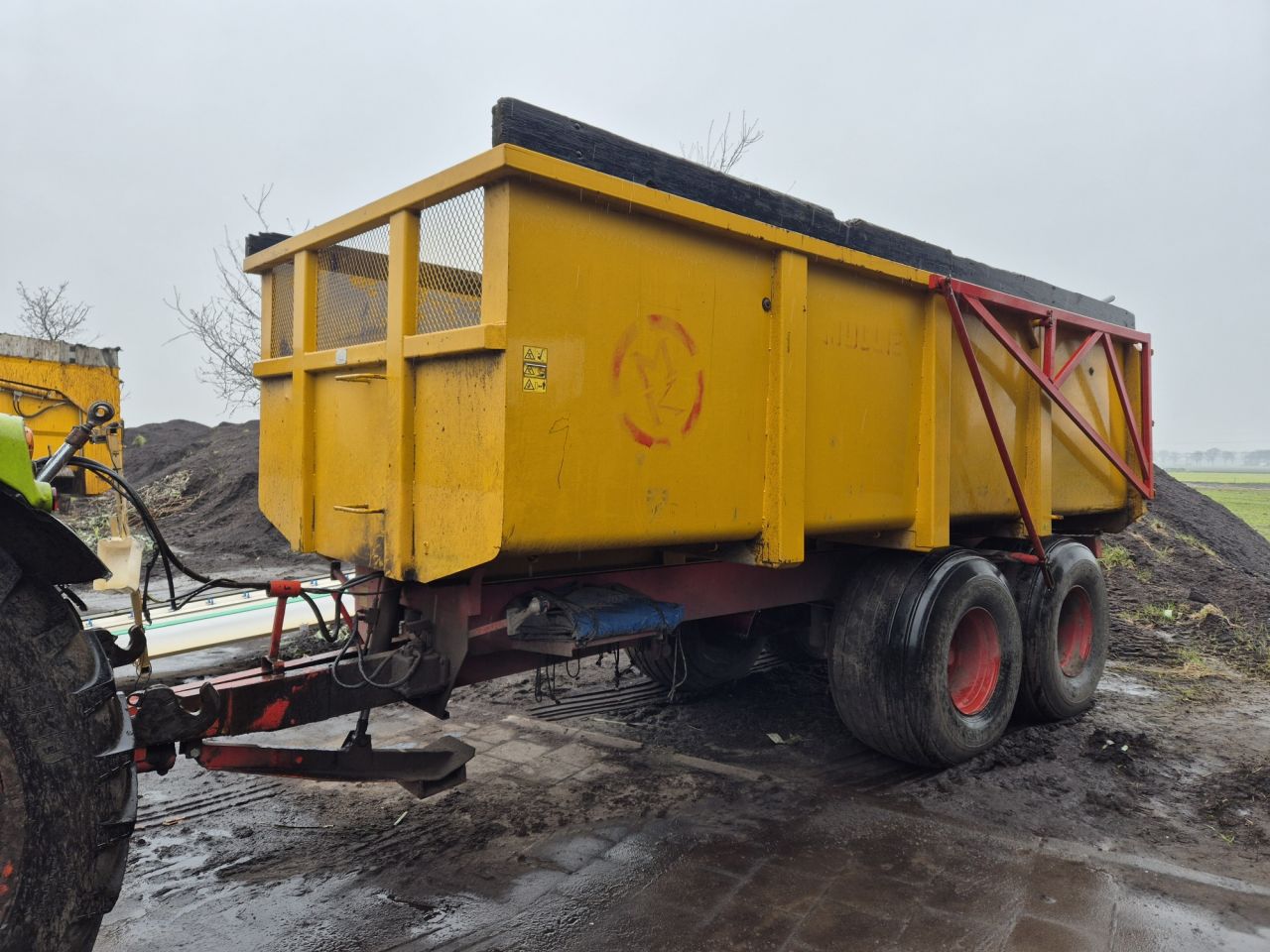 Mullie T12 kipper
