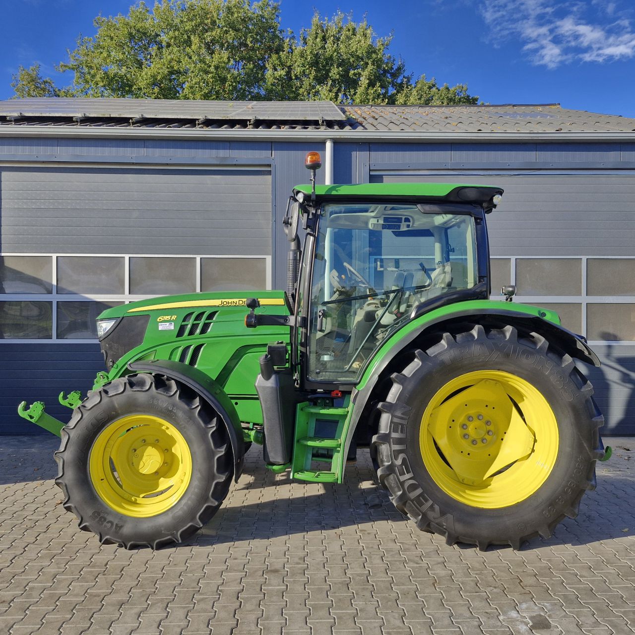 John deere 6115R