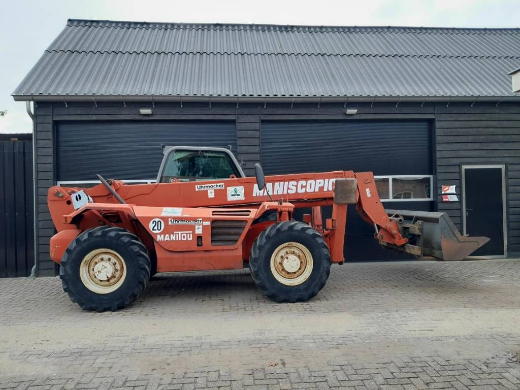 Manitou MT 1337 SL T verreiker met bak en vorken