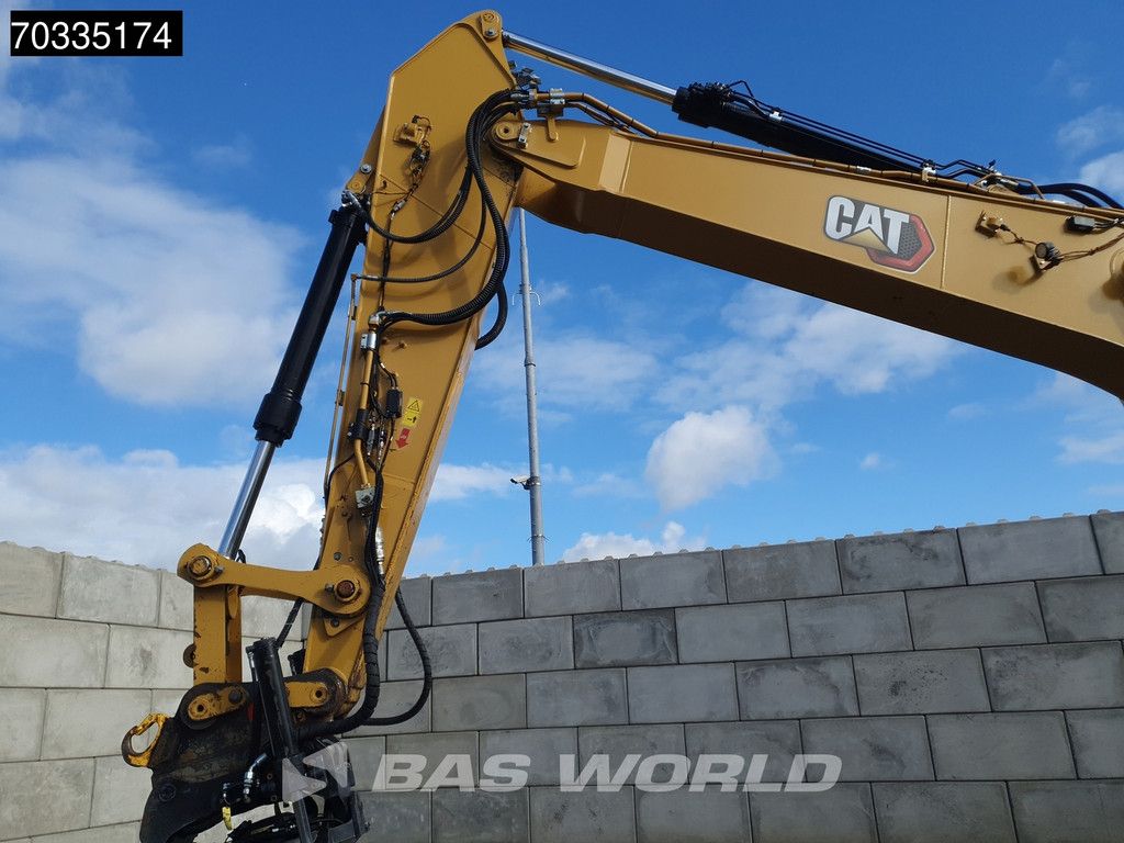 Caterpillar 330 07B Leica GPS