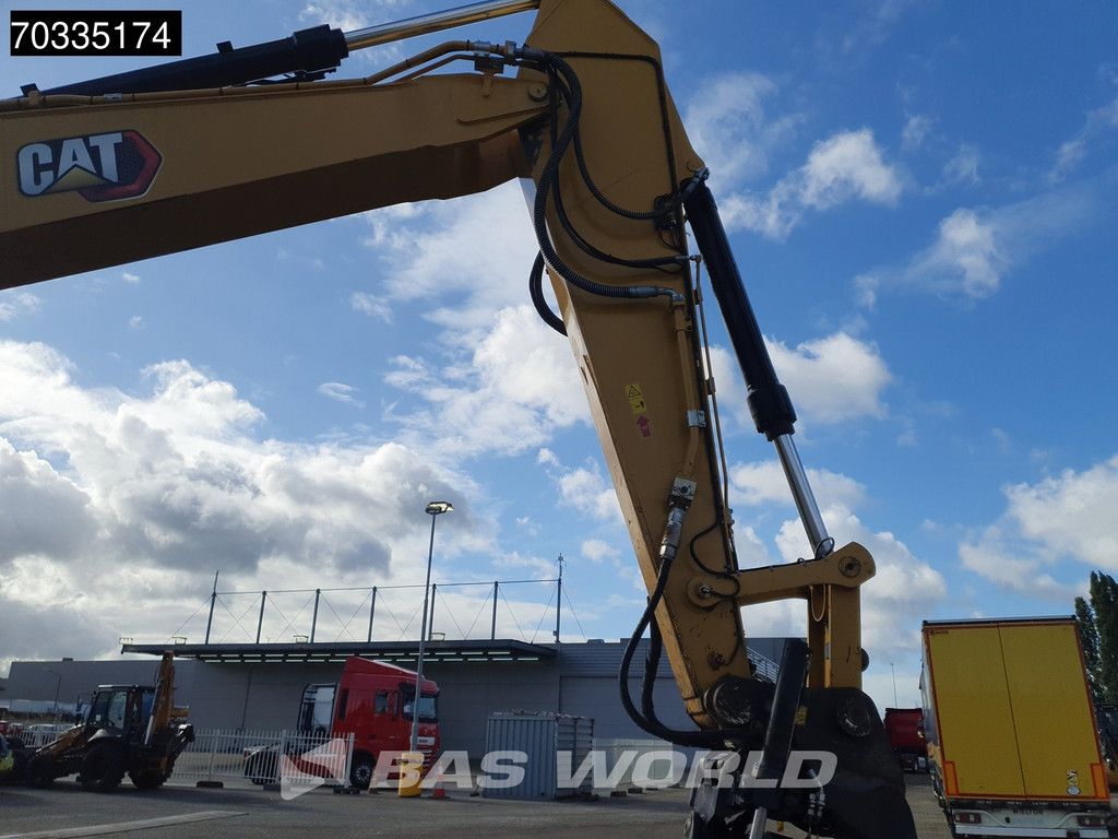 Caterpillar 330 07B Leica GPS
