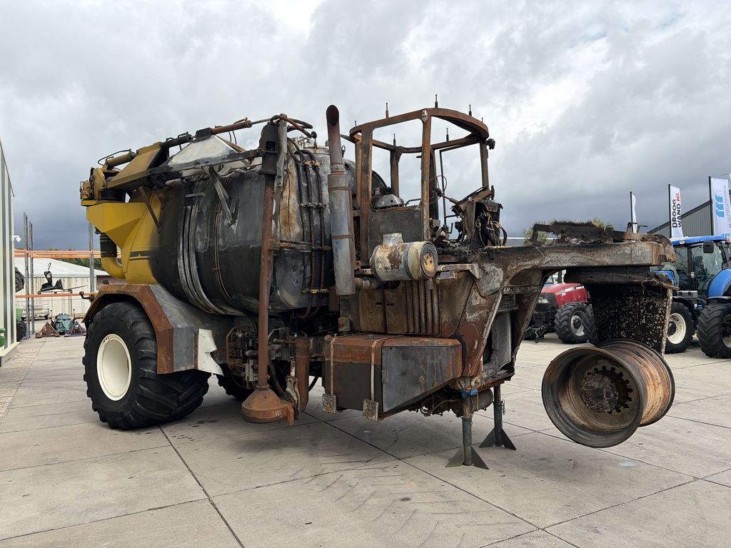 Challenger Terragator TG8133