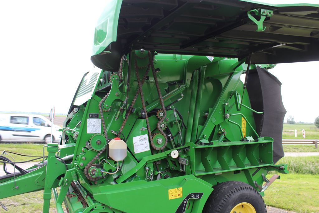John Deere 990
