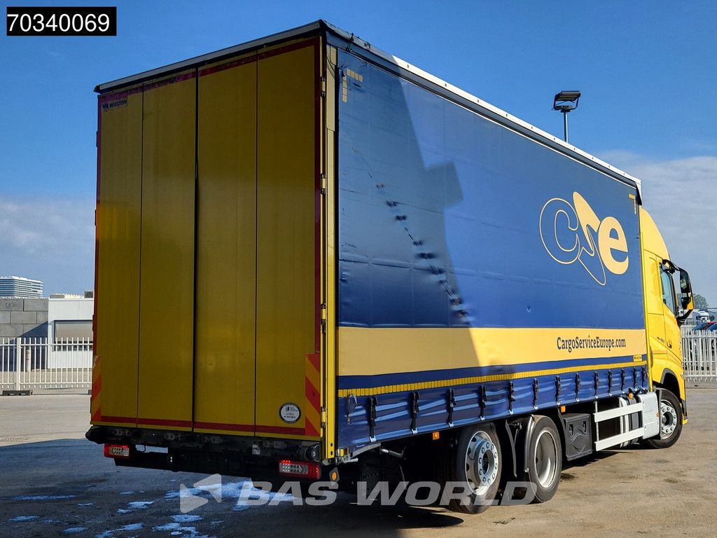 Volvo FH 460 6X2 LNG Engine Curtainsider Sliding roof I-Park Cool VEB+