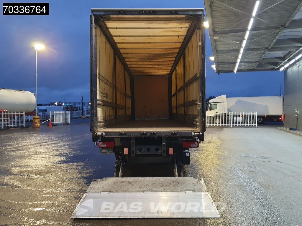 DAF CF CF 370 4X2 20.5tonner curtainsider sliding roof 1500kg tailgate ACC Euro 6