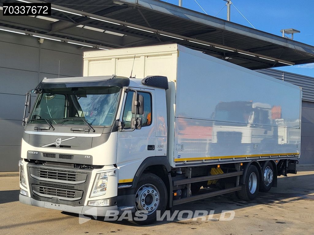 Volvo FM 330 6X2 2000kg Ladebordwand Full Air suspension Lift+steering Axle Automatic Euro 6