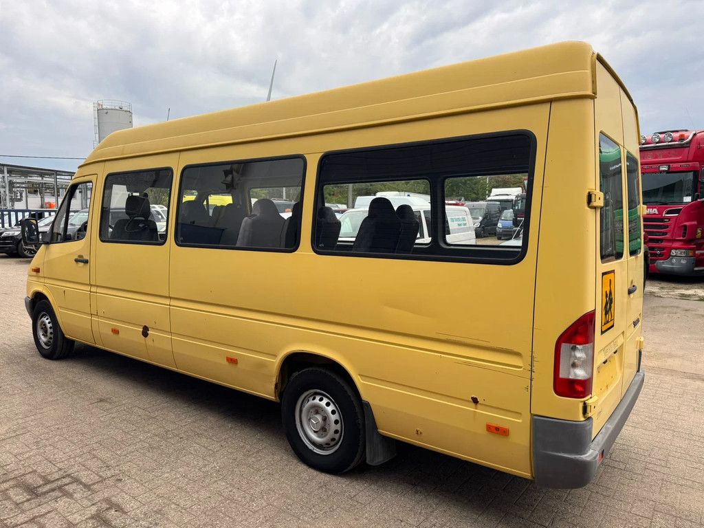 Mercedes-Benz SPRINTER 311