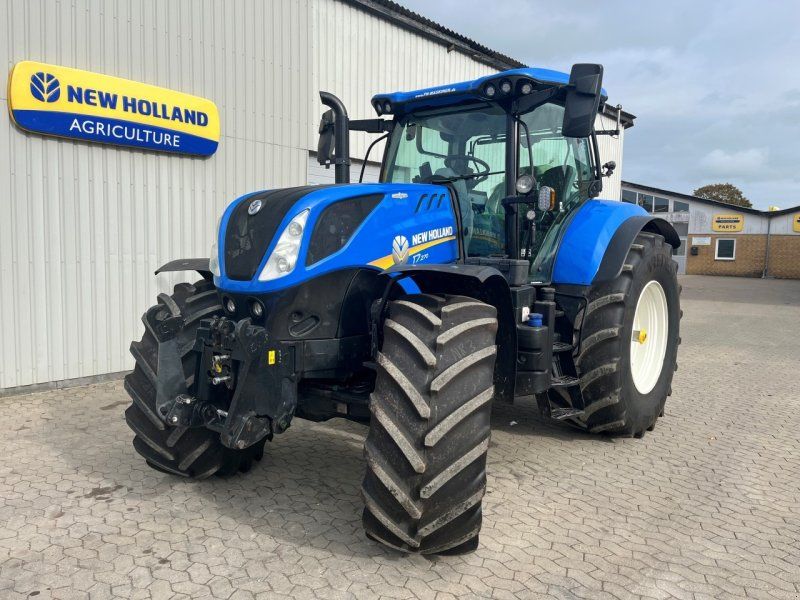 New Holland T7.270AC