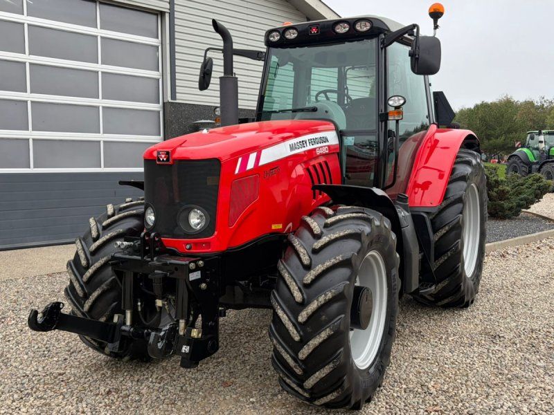 Massey Ferguson 6480 Dyna 6 med frontlift Meget Veldholdt