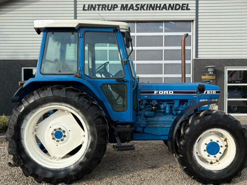 Ford 7810