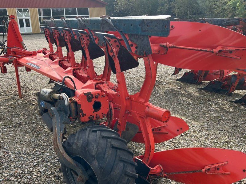 Kuhn Vari-Master 153 Model NSH med T underplove