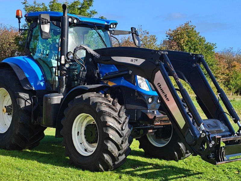 New Holland T7.260 med Quicke Q7M Frontlæsser