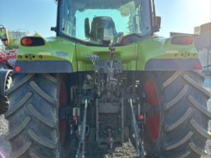 Claas ARION 620