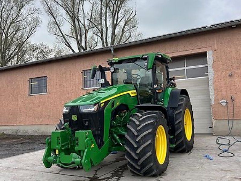 John Deere 8R410 E-Auto Powr mit Reifendruckregelanlage
