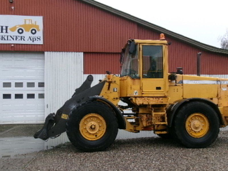 Volvo L 90 D
