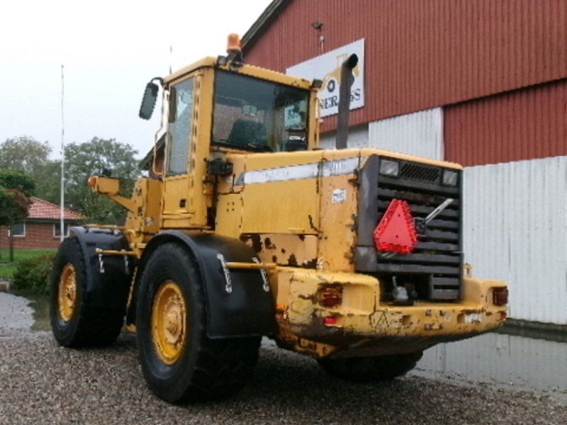 Volvo L 90 D
