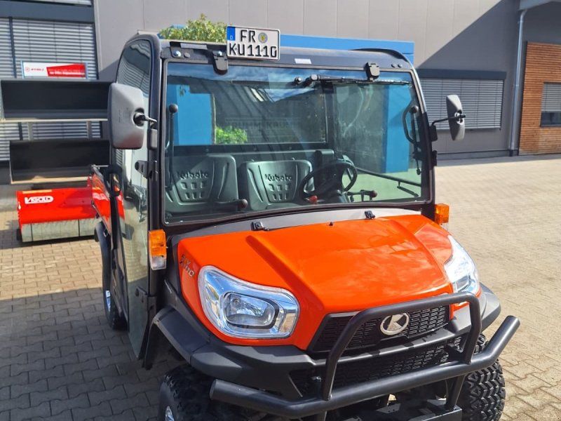 Kubota RTVX-1110