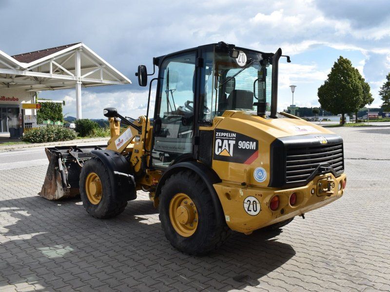 Caterpillar 906M