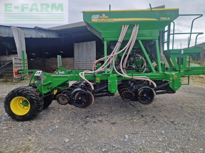 John Deere 750a