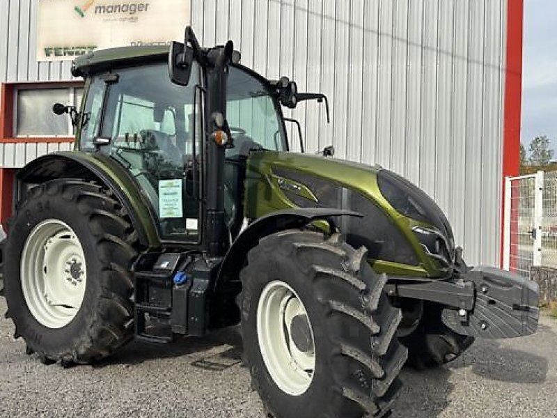 Valtra A105