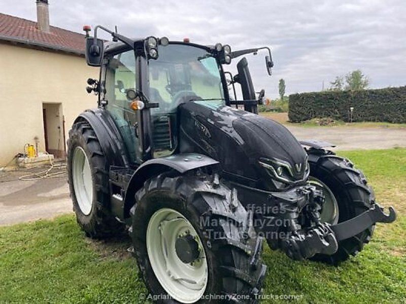 Valtra G125 VERSU