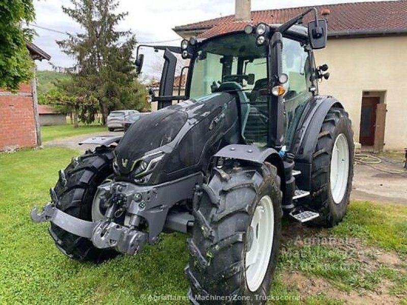 Valtra G125 VERSU