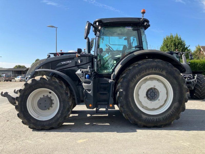 Valtra S324