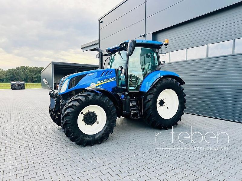 New Holland T6.175 AC AutoCommand ( T6.145 T6.155 )