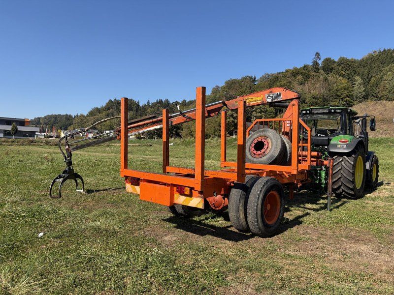 Frost mit Hiab-Kran