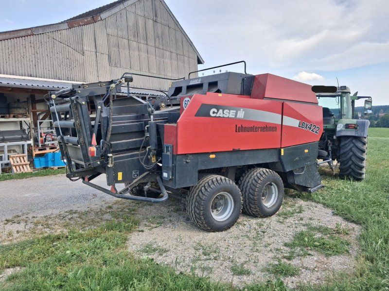Case IH LBX 422