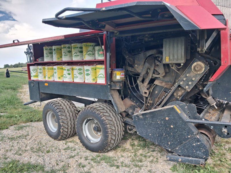 Case IH LBX 422