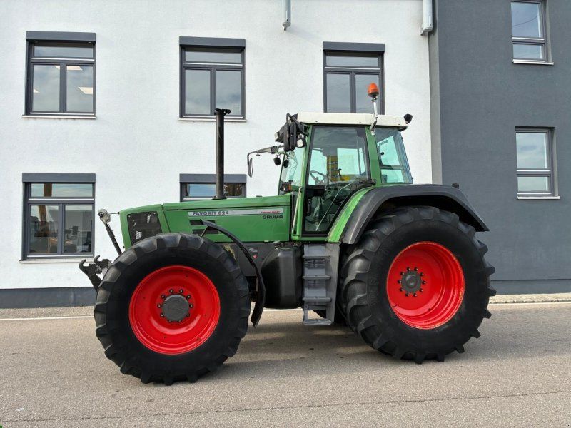 Fendt Favorit 824 Turboshift